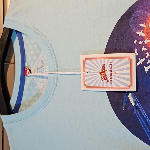 NWT Joe Browns T-shirt 'Life is a Beach' skull tee, pit-pit 19in, neck-hem 27in - Picture 2 of 16